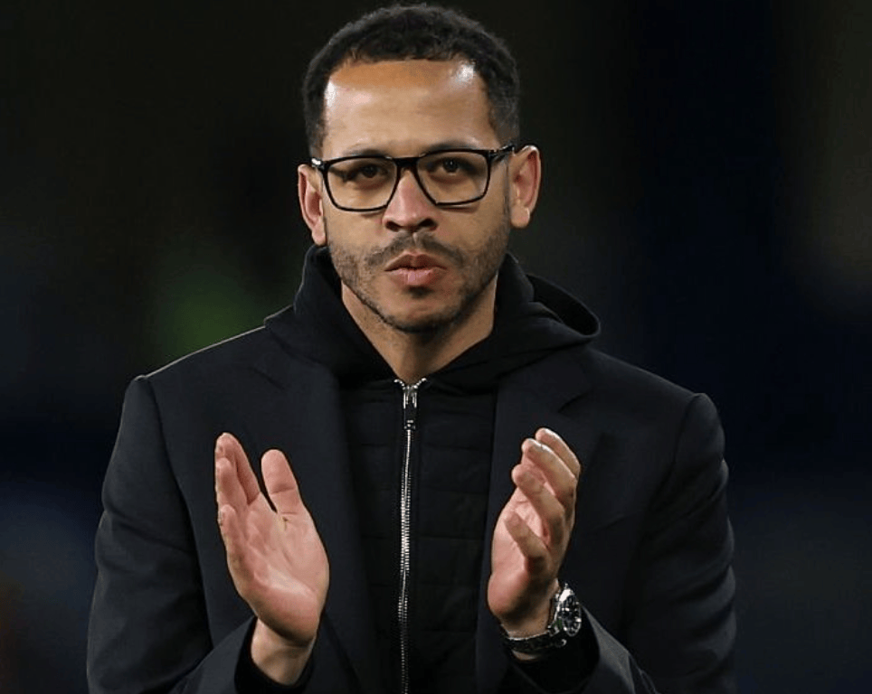 切尔西官宣罗塞尼尔下课，5连败0进球无缘欧冠，违约金2400万英镑